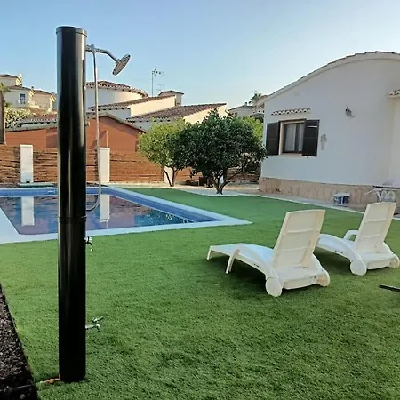 Сasa de vacaciones Casa Luna, 3 Minutos De La Playa De Arena Dénia