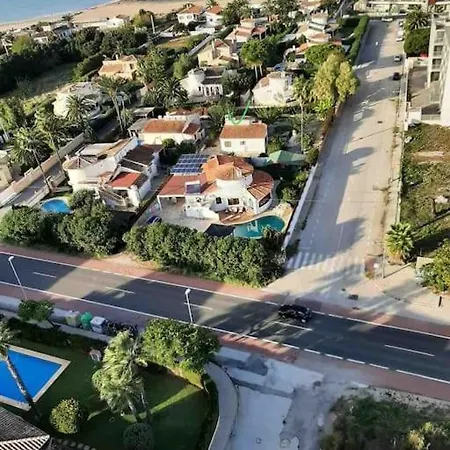 Casa Luna, 3 Minutos De La Playa De Arena Сasa de vacaciones